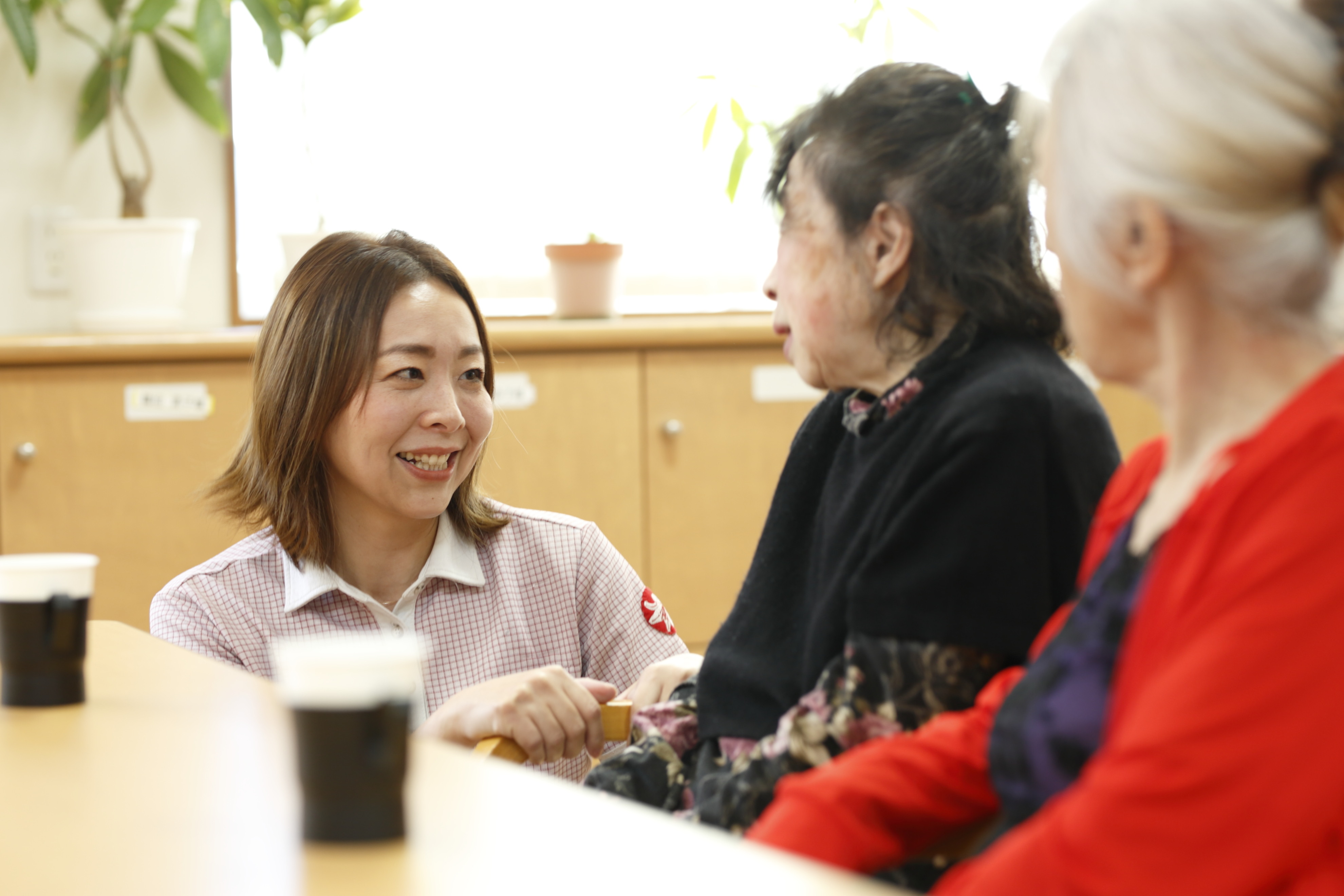 介護付有料老人ホーム白ゆり乃木／介護職員／正社員サムネイル